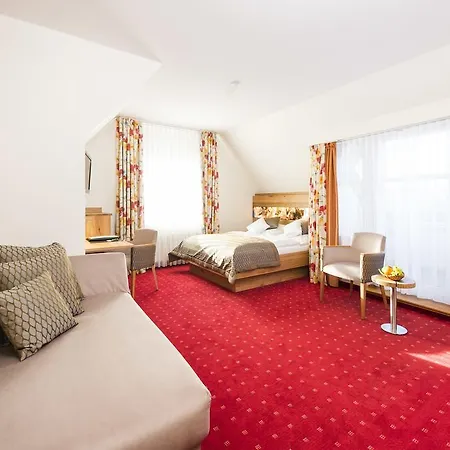 ランドホテル ブラー ホテル