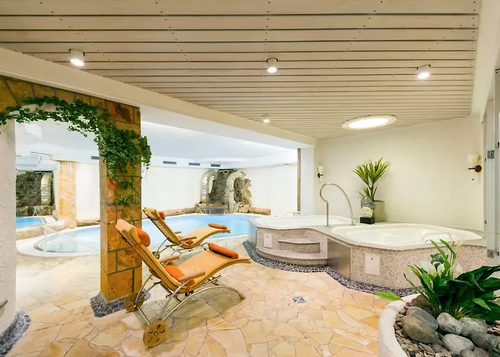 Buller Hotel 4*